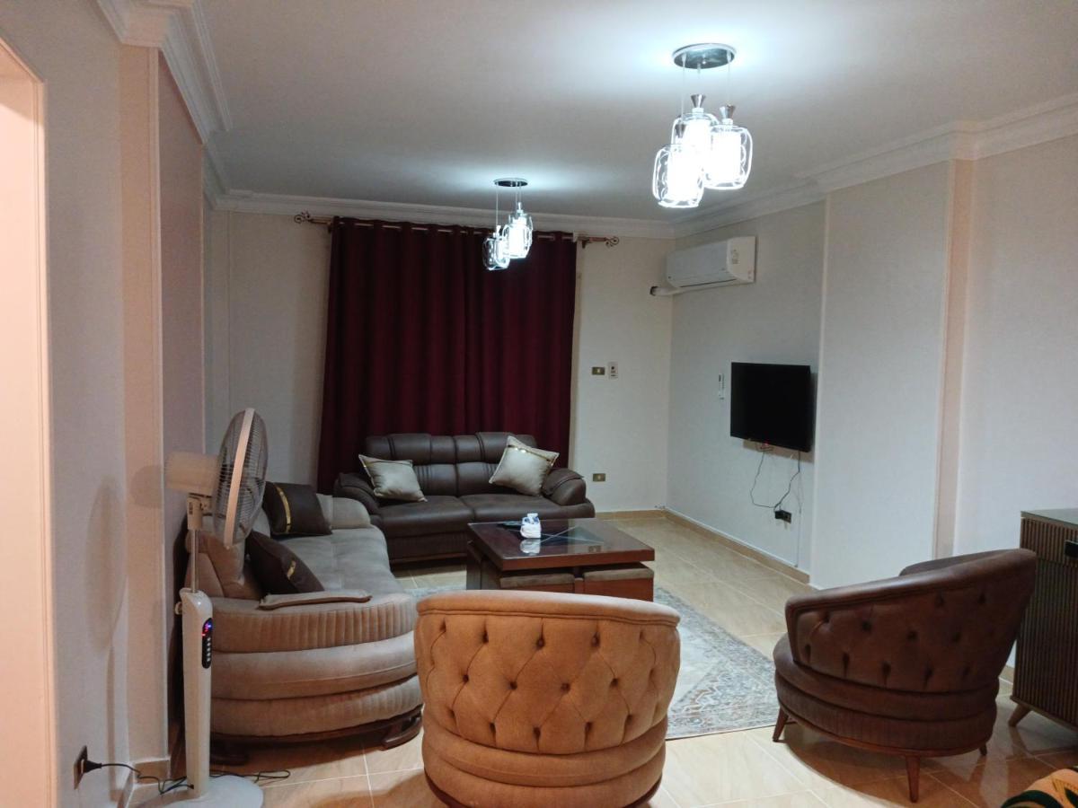 كمبوند سيتي تاورز البوشي Apartamento Cairo Exterior foto